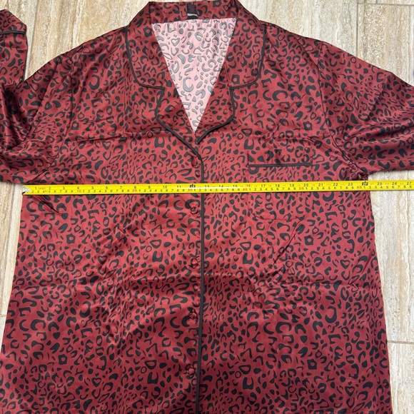 Frederick’s Of Hollywood Harrietta PJ Pajama Set Leopard Print 2 Piece Satin Set - Picture 5 of 6